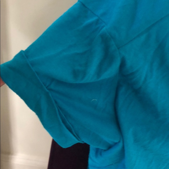 BCBGMAXAZRIA XS T-shirt with scarf design - Picture 3 of 8